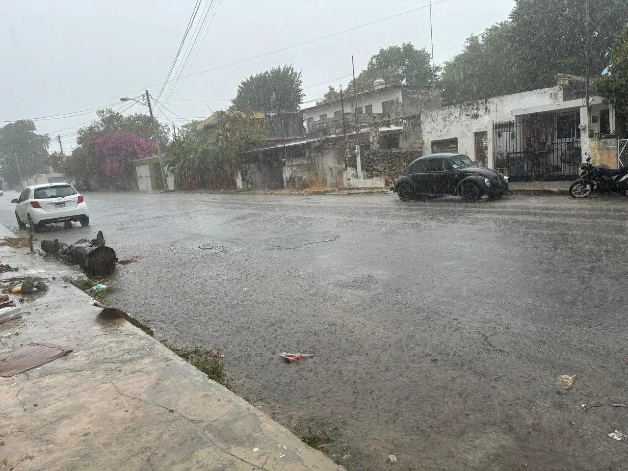 Durante el primer día del mes de junio se prevén lluvias por los efectos de una “Vaguada Maya” que afecta la zona peninsular.- Foto de archivo