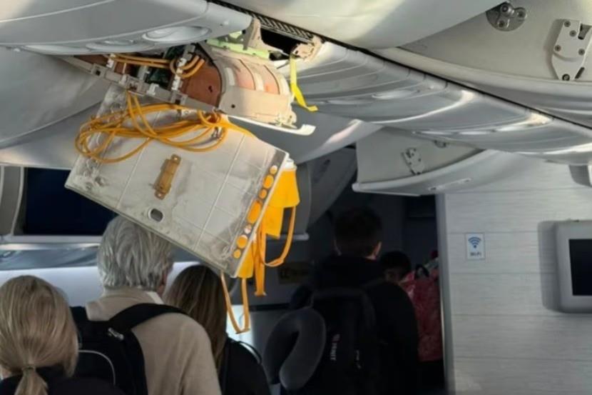 El avión del vuelo 787-9 de Air Europa dañado tras las turbulencias que se vivieron. Foto: France 24.