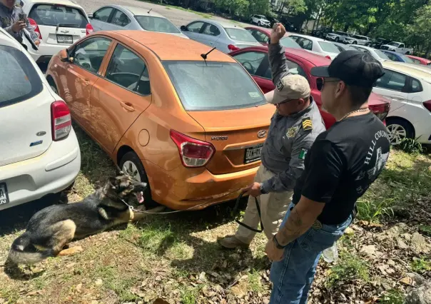 La  unidad canina de la SSP logra una certificación