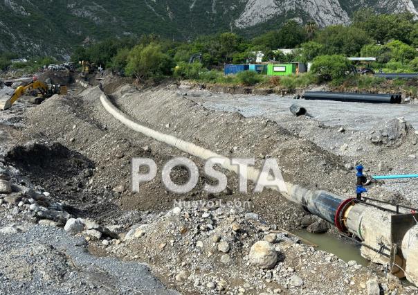 Reaparece fuga en conexión de tubería en Río Santa Catarina