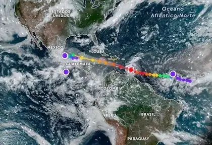 El Servicio Meteorológico Nacional describe al huracán Beryl como altamente peligroso. Foto: La Nación.