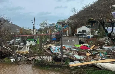 Huracán Beryl arrasa con la Isla Unión: 90% destruida