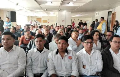 ¡Atención! Reducen edad mínima para conducir transporte público en Edomex