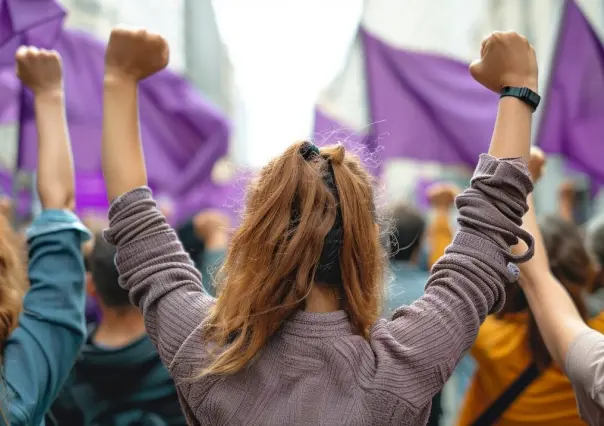 ¿Sabías que ?... El 3 de julio las mujeres votaron por primera vez en México