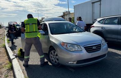 Evita multas, conoce el nivel de polarizado en autos permitido en La Paz