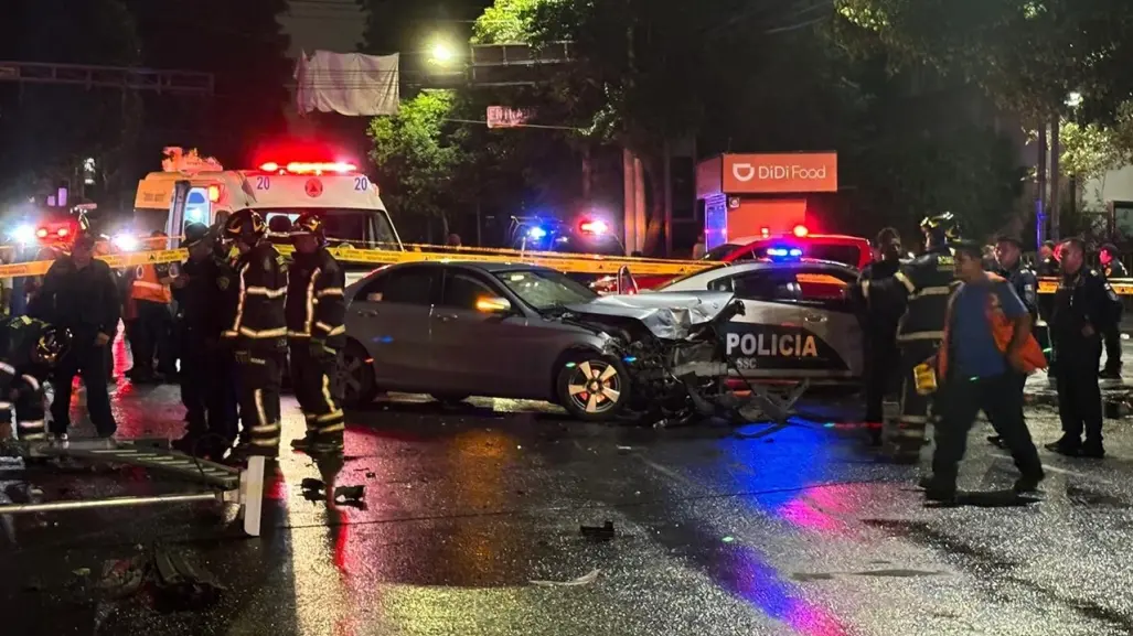 Choque entre auto y transporte público deja al 12 lesionados en la Benito Juárez