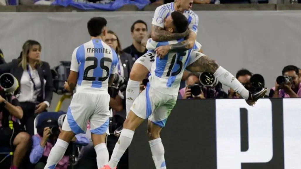 Argentina avanza a semifinales de Copa América tras agónico triunfo ante Ecuador