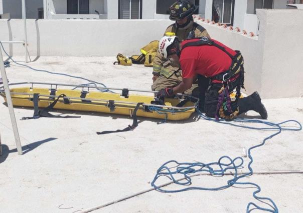 Electrocutado en el Huizache, lo rescatan bomberos