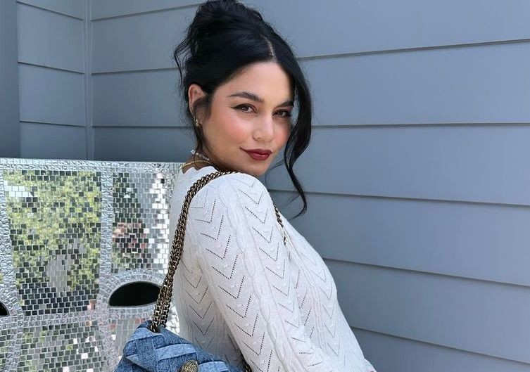 Vanessa Hudgens dio a luz a su primer hijo; así fue captada (FOTO)