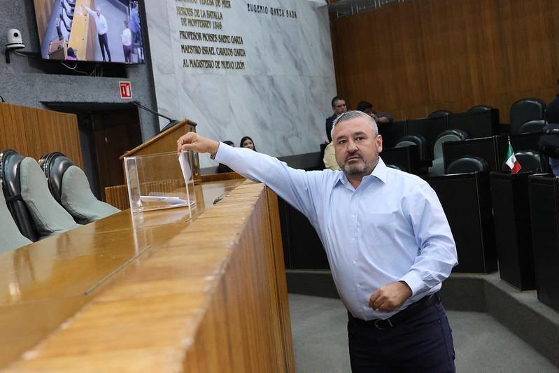 Diputado del PRI, Javier Caballero. Foto: Armando Galicia