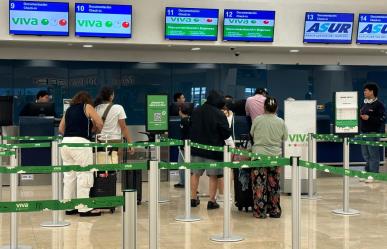 El aeropuerto de Mérida cancela 36 vuelos por huracán Beryl