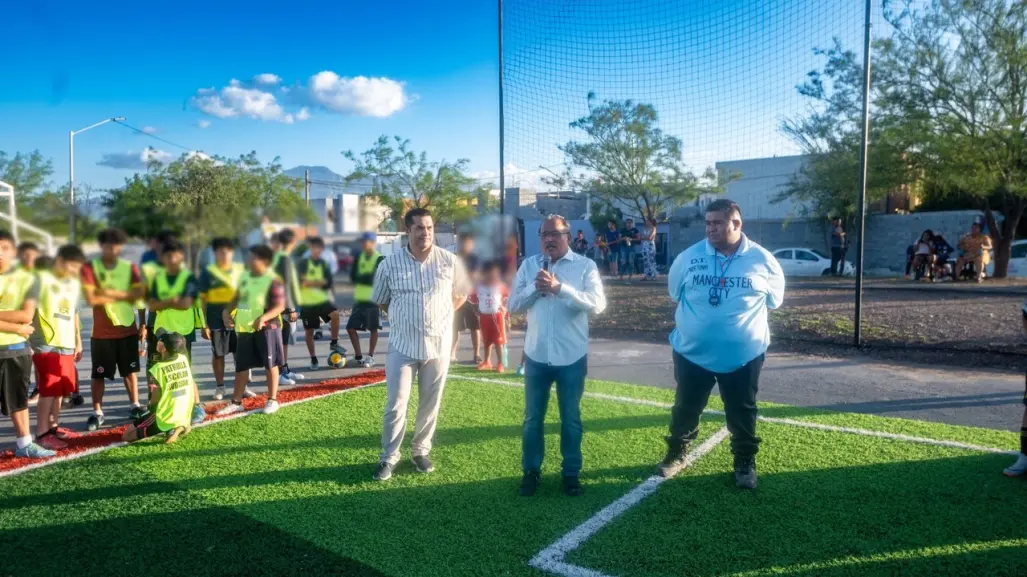 El Gobierno de Escobedo impulsa el deporte con nueva cancha de futbol rápido