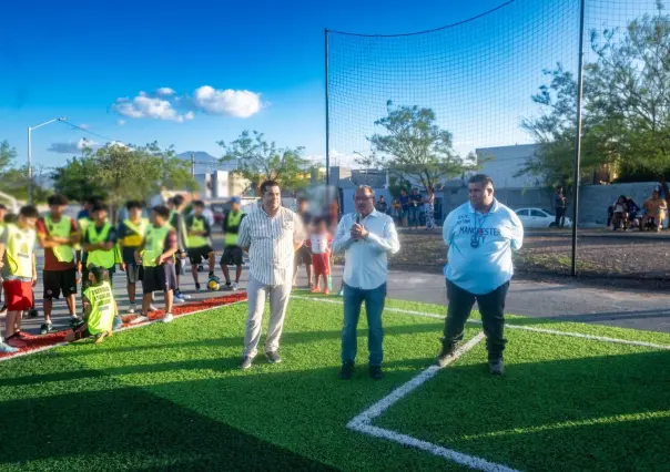 El Gobierno de Escobedo impulsa el deporte con nueva cancha de futbol rápido