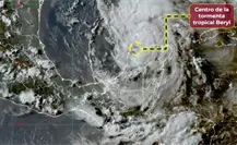 ¡Tras 11 horas!, Beryl se aleja de Yucatán como tormenta tropical