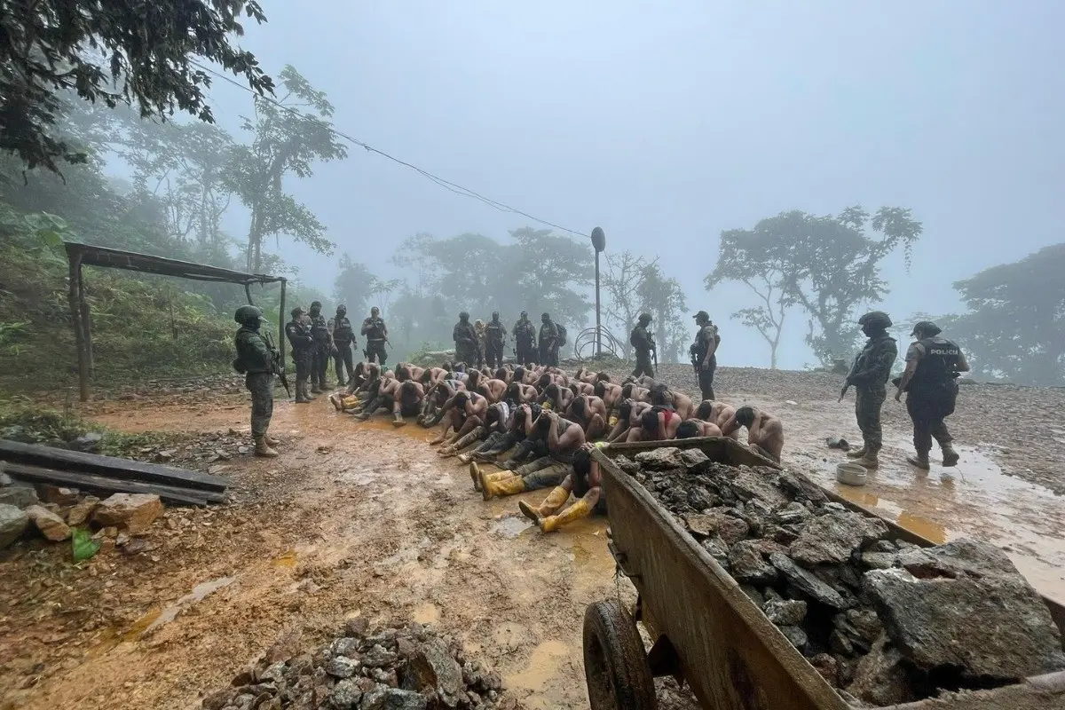 Las personas fueron rescatadas por las autoridades de Ecuador Foto: Presidencia Ecuador