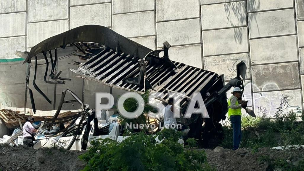 Mueren 2 tras accidente de tráiler en Autopista Monterrey-Saltillo