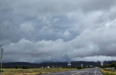 ¡Precaución! Se espera mucha lluvia esta noche en la ciudad de Durango