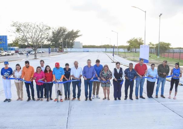 Chucho Nader Inaugura Estacionamiento en Acceso Sur de la Ciudad Deportiva