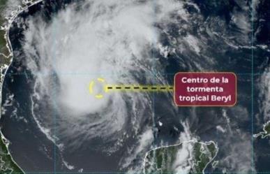 Texas se prepara para la llegada del huracán Beryl