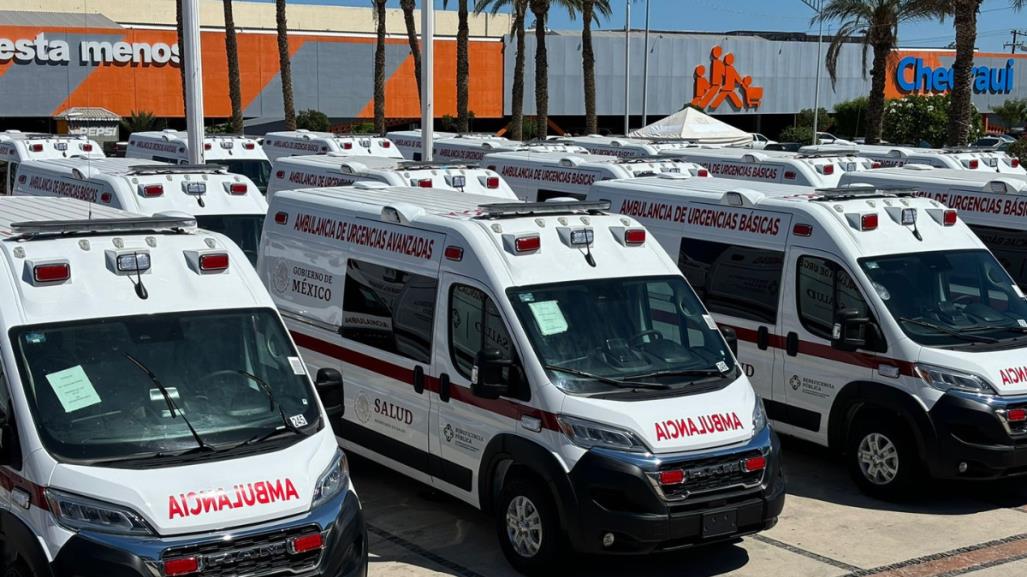 BCS recibe 25 ambulancias de última generación y más de 690 apoyos