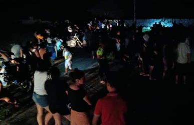 Retiene a trabajadores de la CFE por cortes de luz en Teya, Yucatán