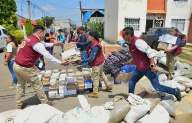 Chalco: Reciben apoyos afectados por inundaciones