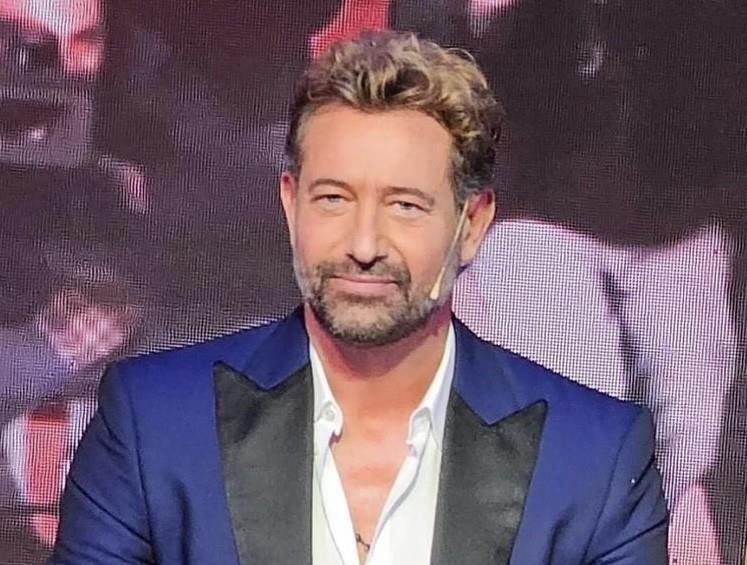 Gabriel Soto es dado de alta del hospital