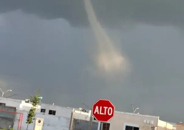 Se forma tornado en Salinas Victoria (VIDEO)