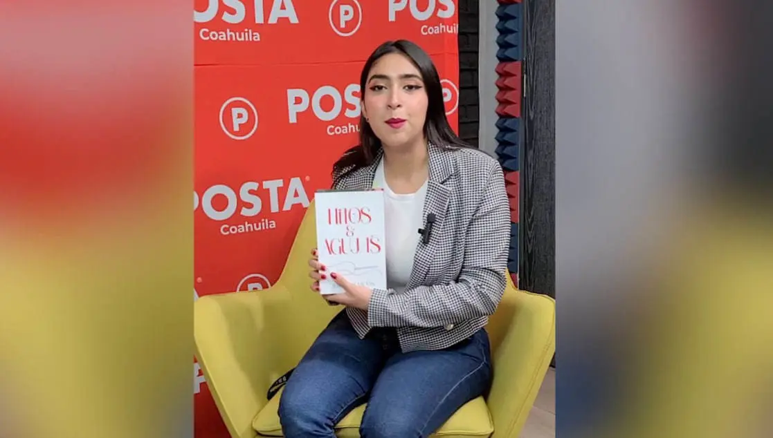 Jessica Alarcón habló sobre su primer libro Hilos y Agujas. (Fotografía: Posta Coahuila)