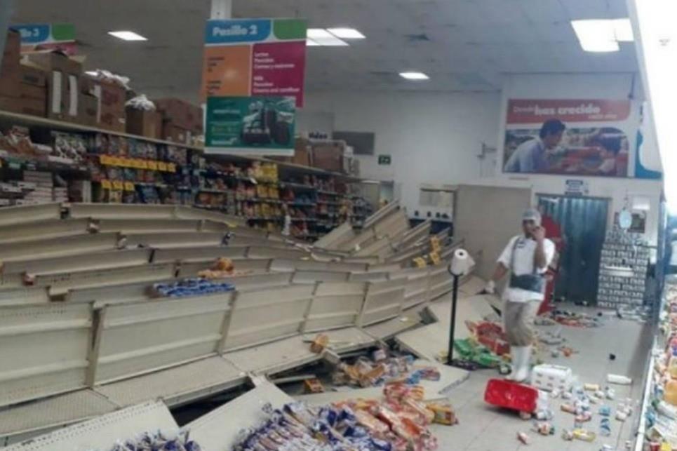 Los daños en un centro comercial de Panamá. Foto: El Sol de México.