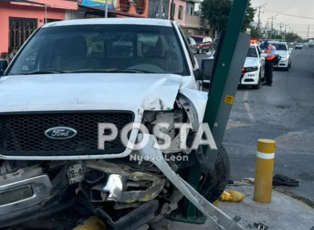 Se distrae y choca en la avenida Julio Roca