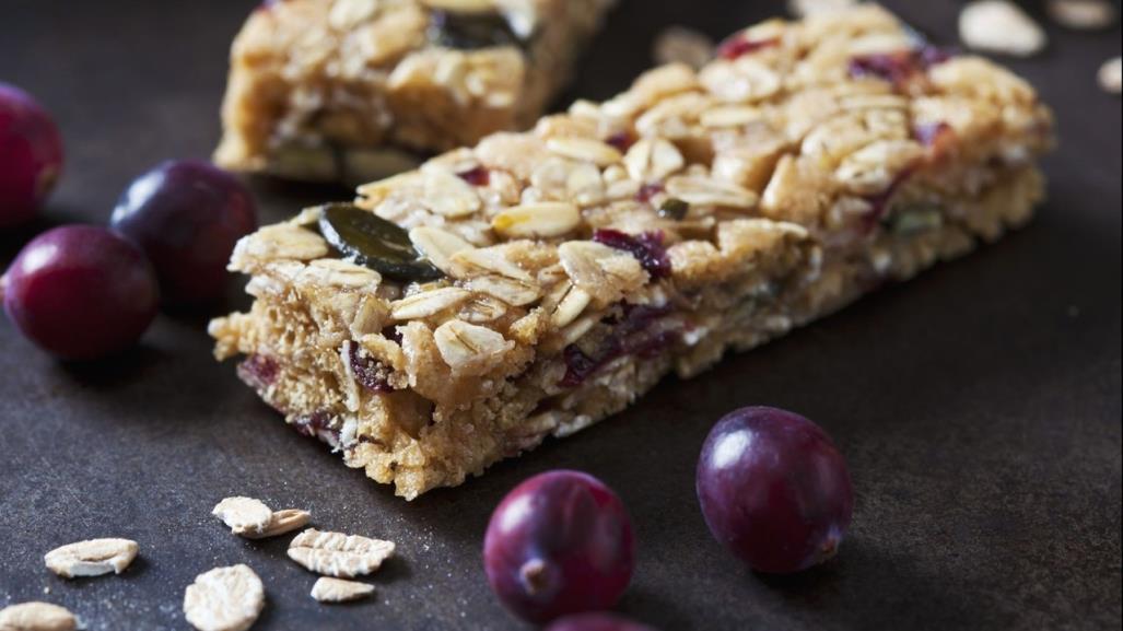 ¿Cuántas barras de cereal son saludables comer por día? Esto dice Profeco