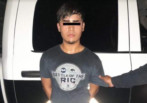 Cae joven por posesión de presunta droga en Juárez, Nuevo León