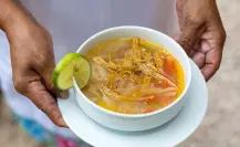 Sopa de Lima: el sabor cítrico de Yucatán
