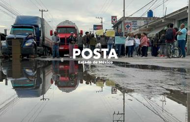 Precaución hay bloqueo en avenida Recursos Hidráulicos en Ecatepec (VIDEO)