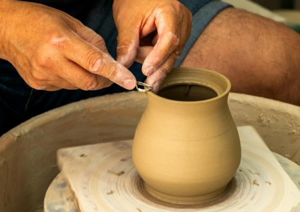 Crea tus propias obras de cerámica con este taller