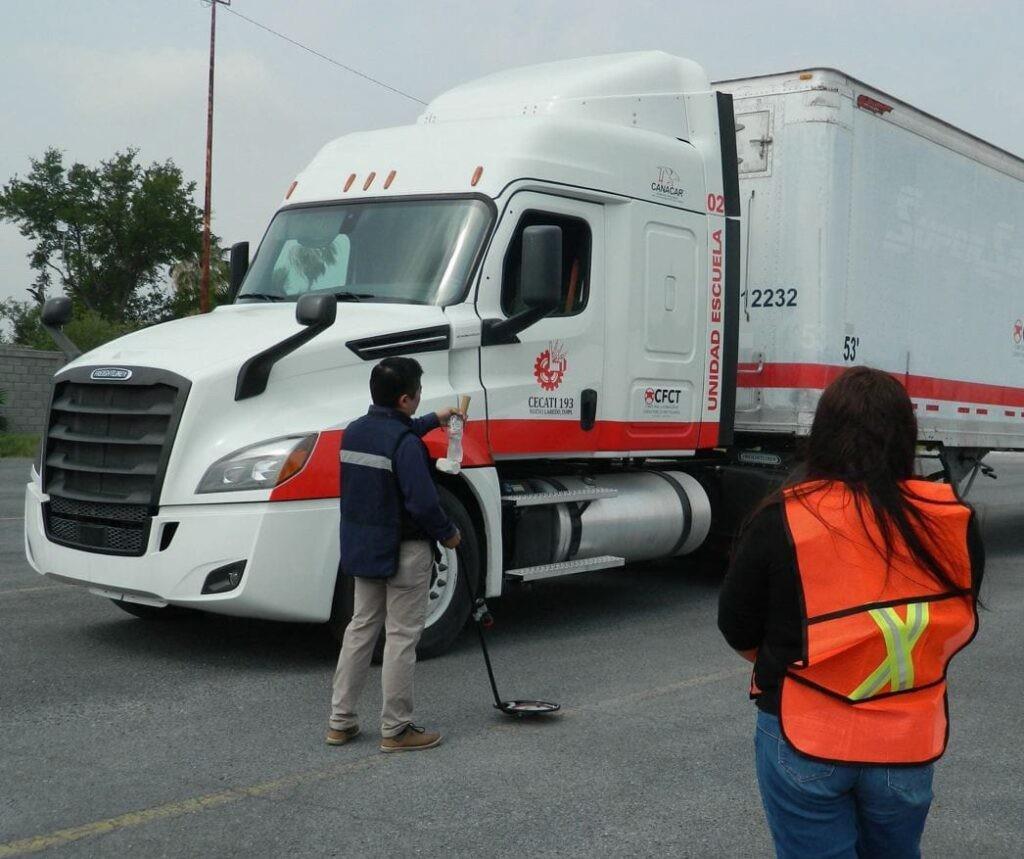 INMUJER Nuevo Laredo brindará becas para capacitarse en autotransporte