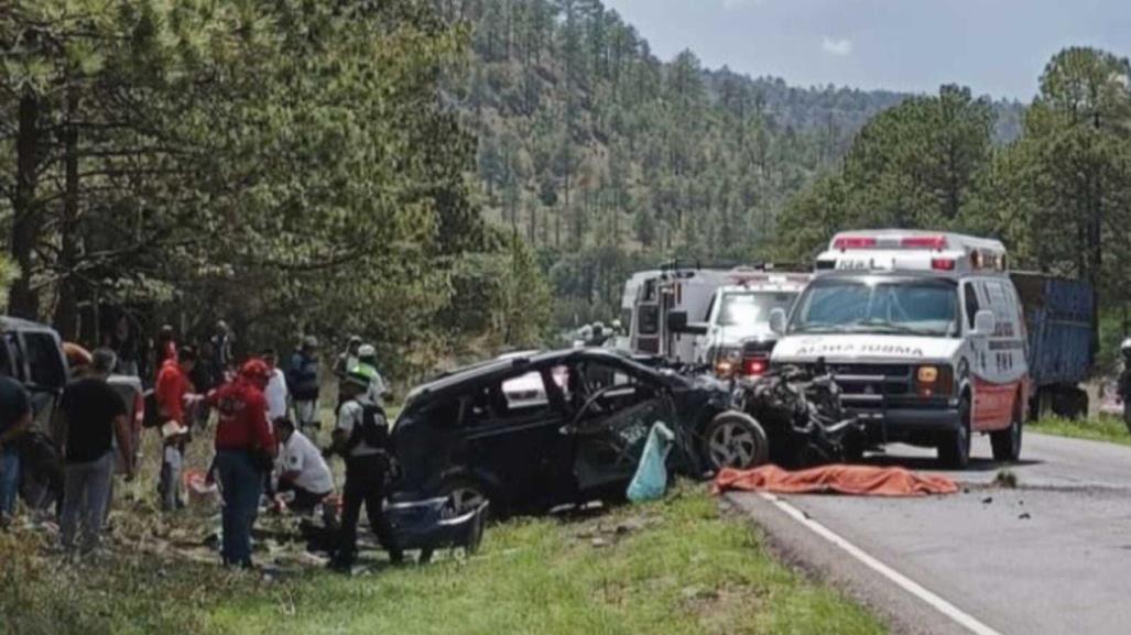 Muere pareja por choque frontal en la carretera libre Durango - Mazatlán