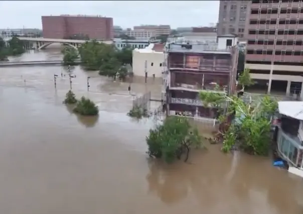 Casi un millón siguen sin luz en Texas por Beryl en medio del calor extremo