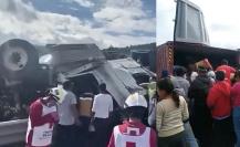 Choque entre dos tráileres en el Arco Norte desata rapiña en Atlacomulco, Edomex
