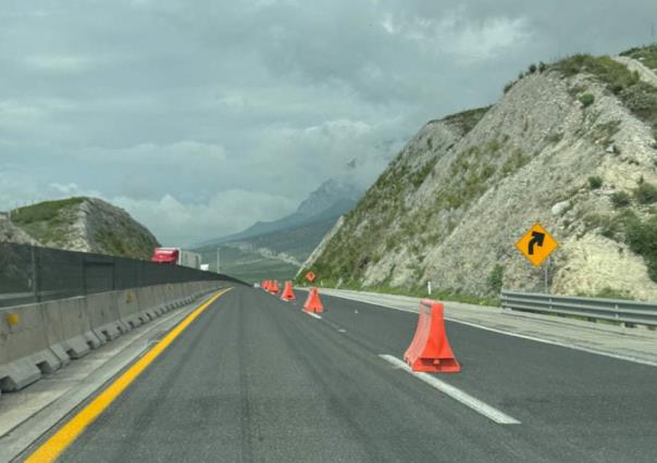 Autopista Saltillo-Monterrey: Reportan cierre de carril por trabajos de limpieza