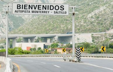 Reducen carril de alta velocidad en carretera Monterrey Saltillo por trabajos