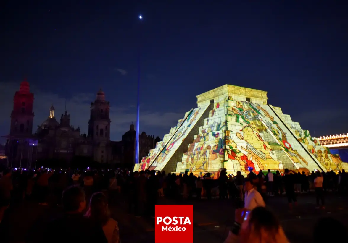Espectáculo maya ilumina el Zócalo con la historia de Felipe Carrillo Puerto