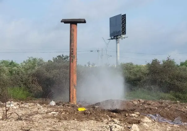 Fuga en ducto de Pemex en Autopista al Aeropuerto