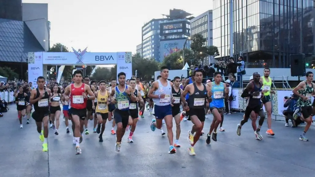 Así se vivió el Medio Maratón de la CDMX y estos fueron los y las ganadoras