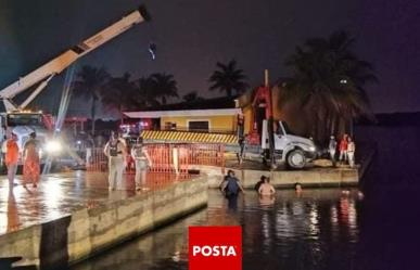 Mueren siete jóvenes tras caer a río Calzadas en Coatzacoalcos, Veracruz