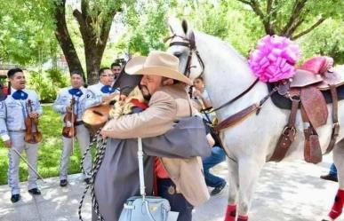 No creerás el regalo de graduación que sorprendió a esta joven