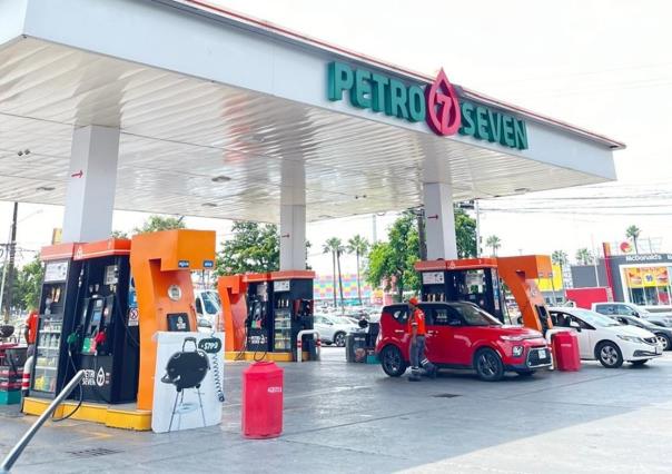Alerta Profeco por altos precios en combustible de Petro Seven en Nuevo León