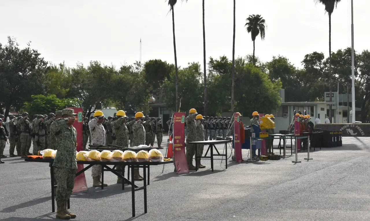 Resultado de diversos operativos llevados a cabo por personal militar y otras autoridades de seguridad desplegadas en Tamaulipas, la mañana de este lunes se llevó a cabo la destrucción de más de mil armas de fuego en Reynosa. Foto: Perla Reséndez