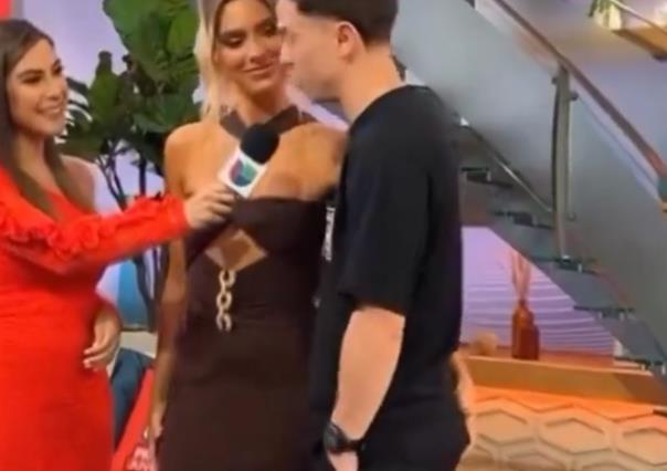 ¡Esa mano! Lele Pons manosea a su esposo Guaynaa, en plena entrevista